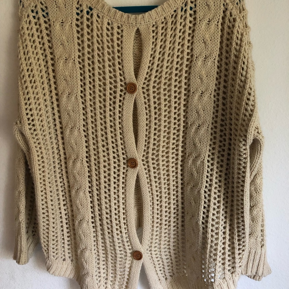 Knitted sweater, size M/L, beige